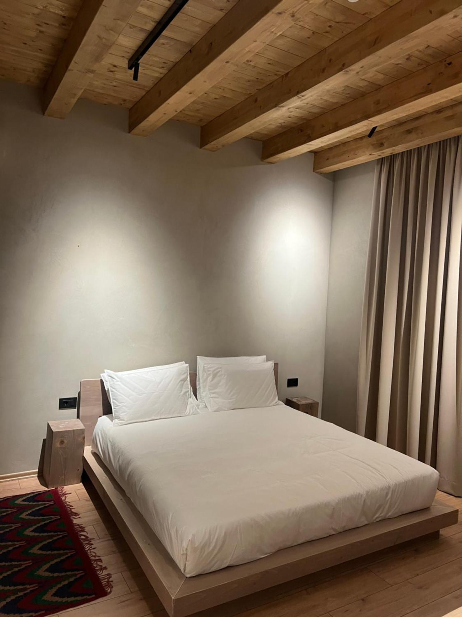 Faces & Places Boutique Hotel 4*