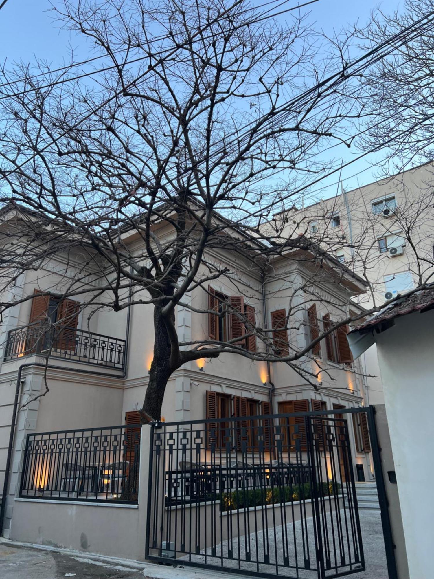 Faces & Places Boutique Hotel 4*