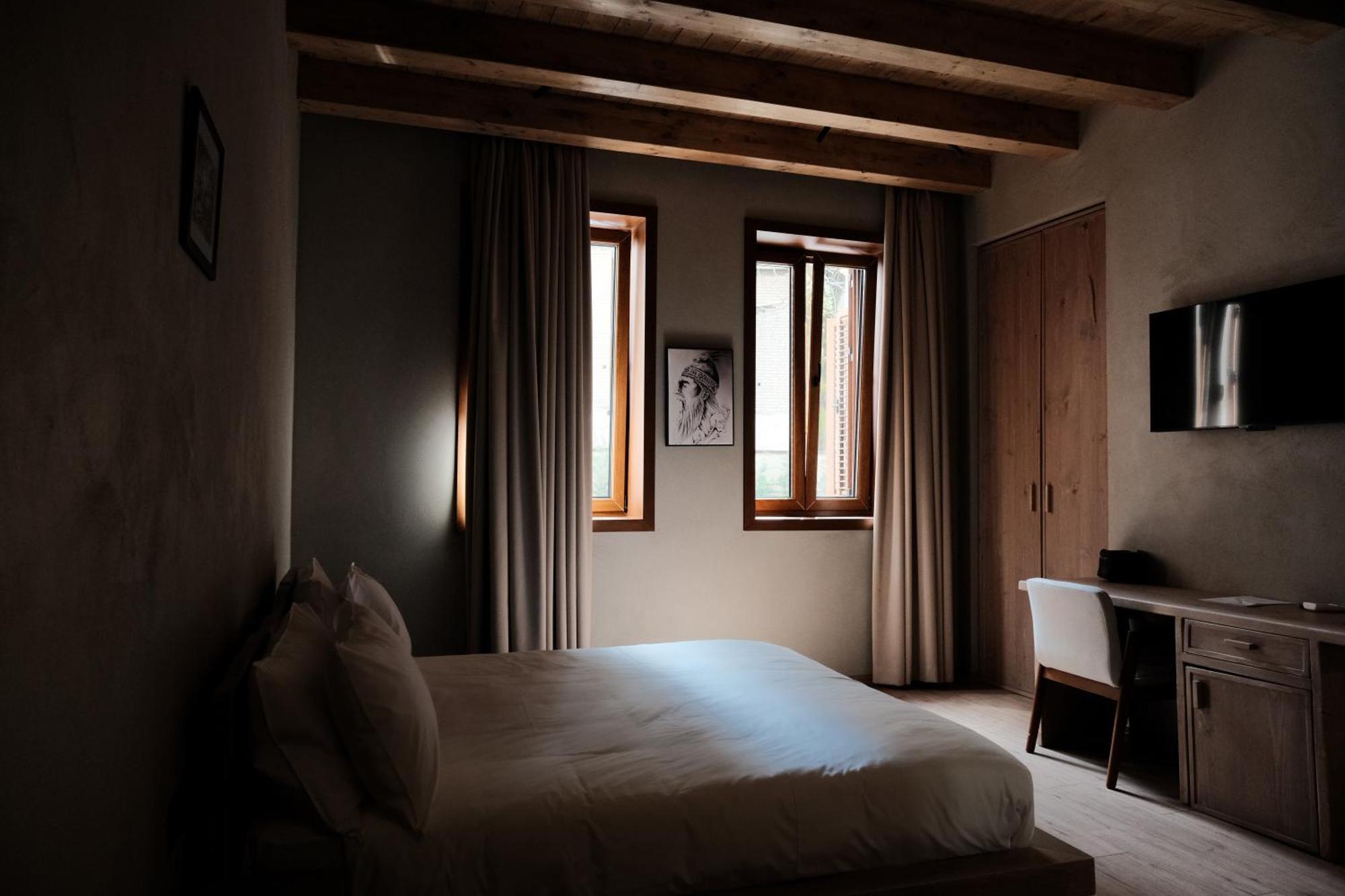 Faces & Places Boutique Hotel